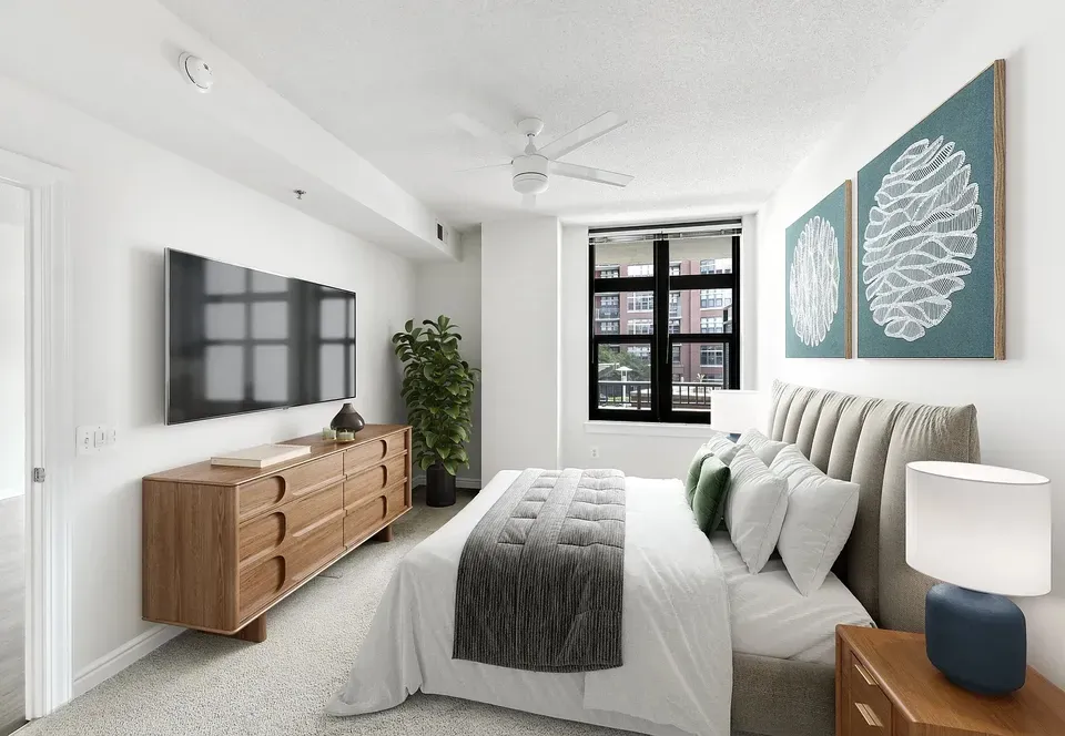 3 Bed 2 Bath Contemporary High-Rise Condo in Arlington, VA - 3