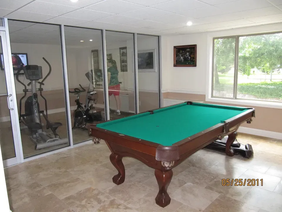 3 Bed 2 Bath Contemporary High-Rise Condo in Arlington, VA - 5