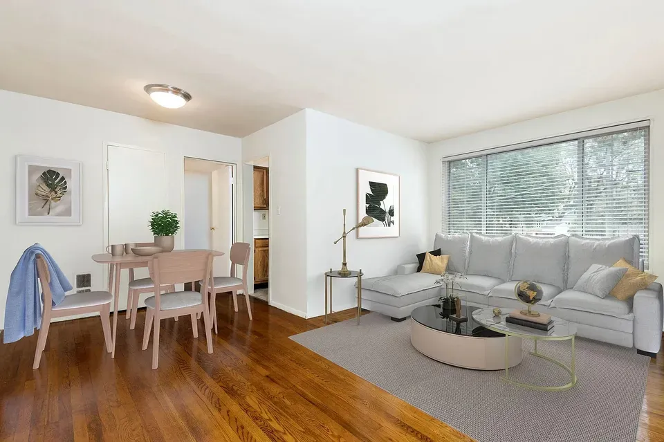 3 Bed 2 Bath Contemporary High-Rise Condo in Arlington, VA - 1