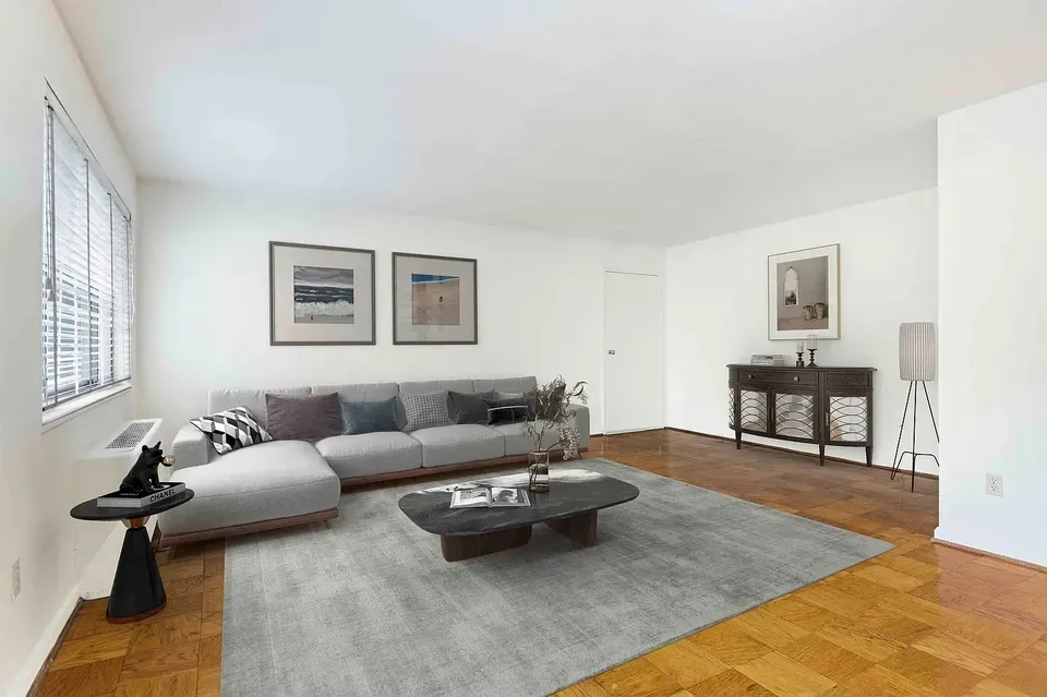 3 Bed 2 Bath Contemporary High-Rise Condo in Arlington, VA - 3