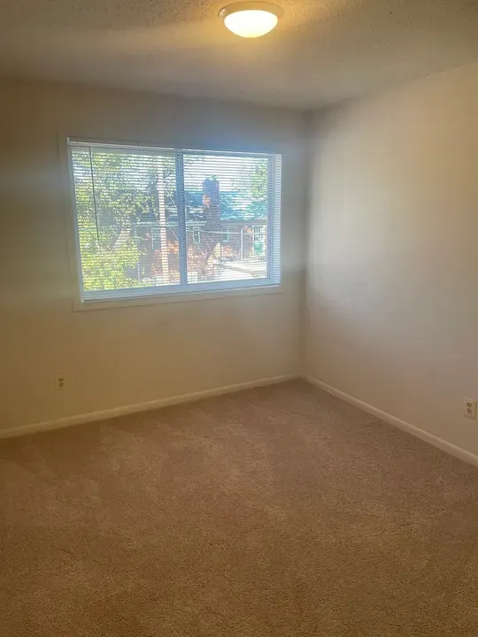 3 Bed 2 Bath Contemporary High-Rise Condo in Arlington, VA