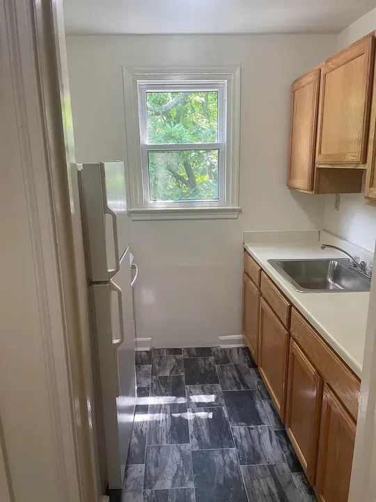 3 Bed 2 Bath Contemporary High-Rise Condo in Arlington, VA