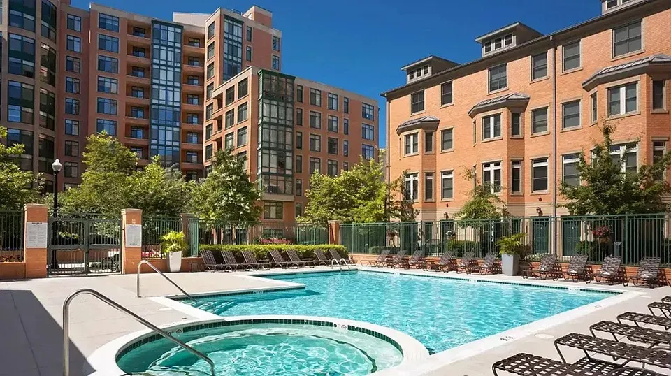 3 Bed 2 Bath Contemporary High-Rise Condo in Arlington, VA - 1