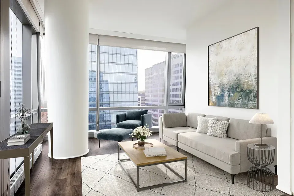3 Bed 2 Bath Contemporary High-Rise Condo in Arlington, VA - 3