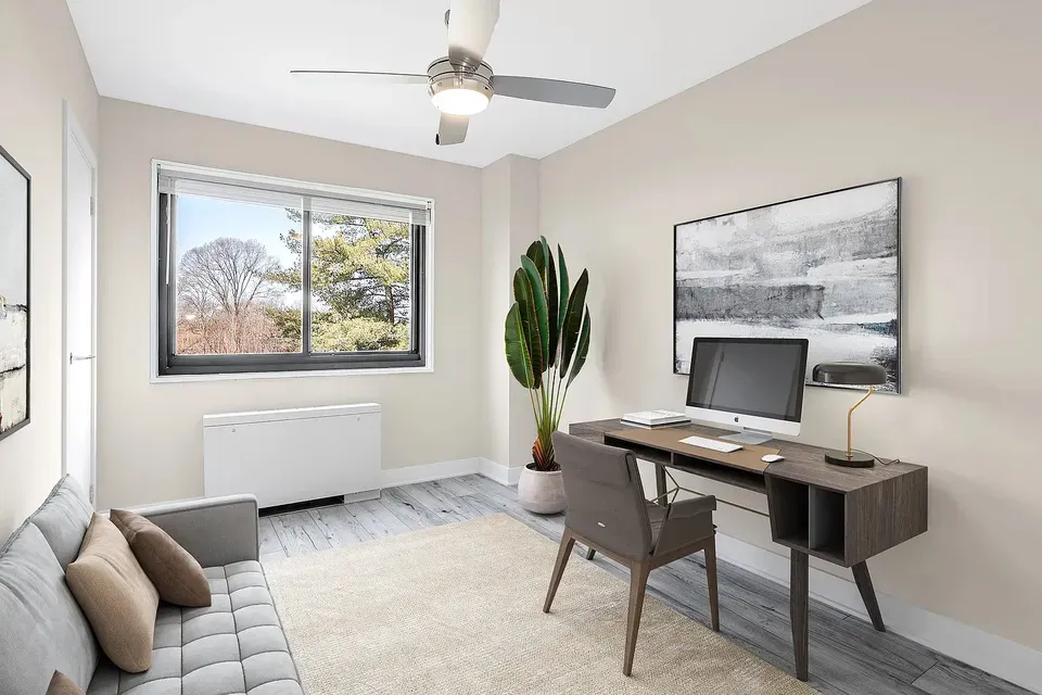 3 Bed 2 Bath Contemporary High-Rise Condo in Arlington, VA - 2