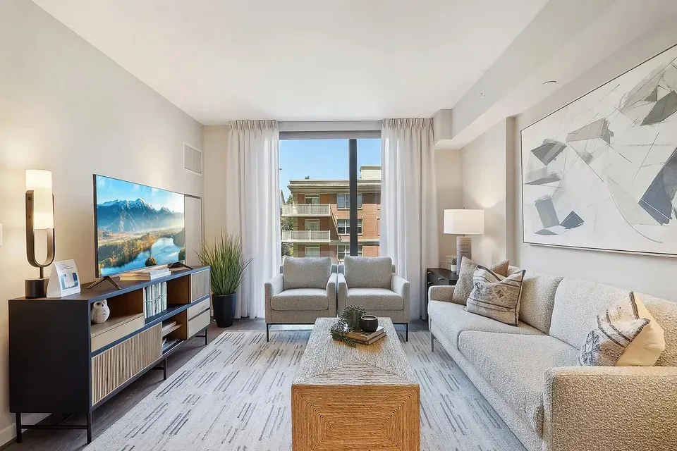 3 Bed 2 Bath Contemporary High-Rise Condo in Arlington, VA