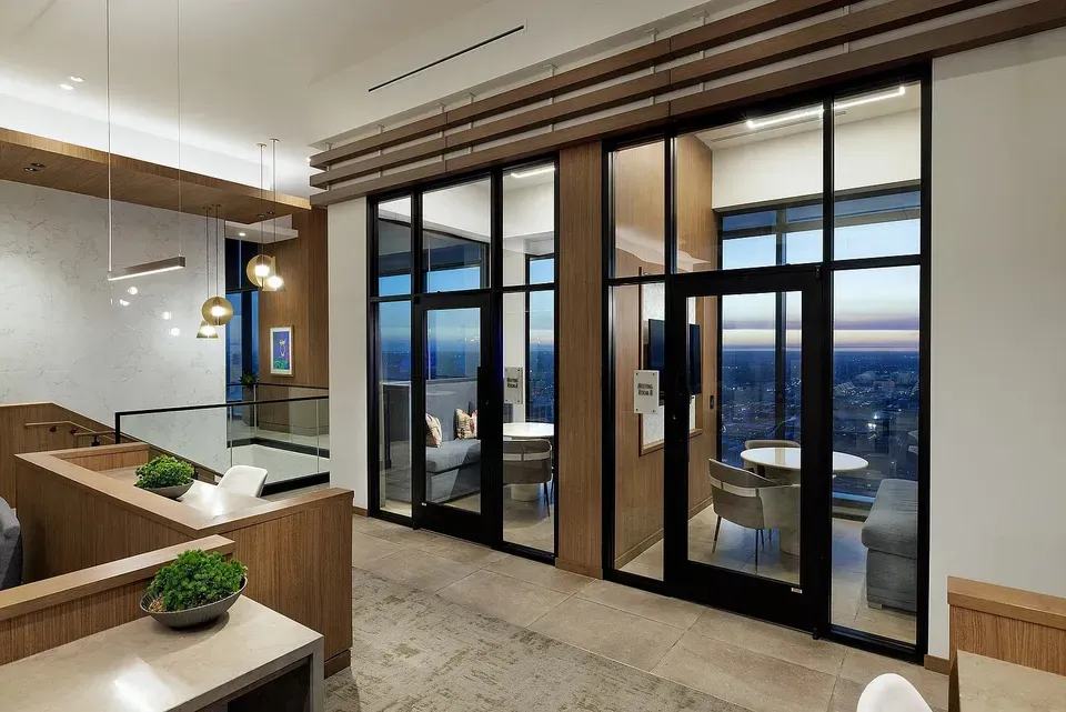 3 Bed 2 Bath Contemporary High-Rise Condo in Austin, TX - 4