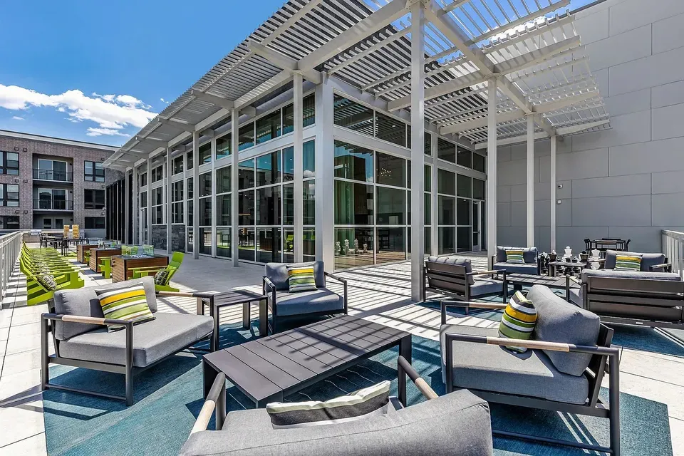 3 Bed 2 Bath Contemporary High-Rise Condo in Austin, TX - 5