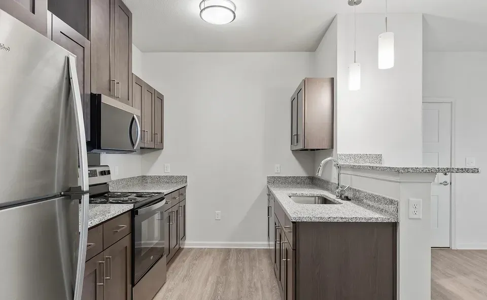 3 Bed 2 Bath Contemporary High-Rise Condo in Austin, TX - 5