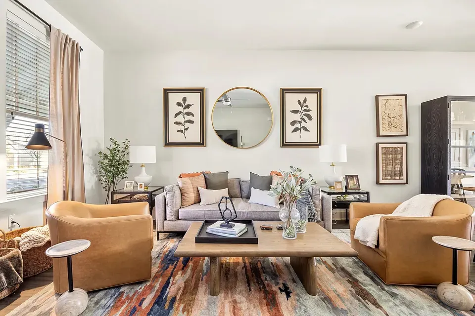 3 Bed 2 Bath Contemporary High-Rise Condo in Birmingham, AL - 4