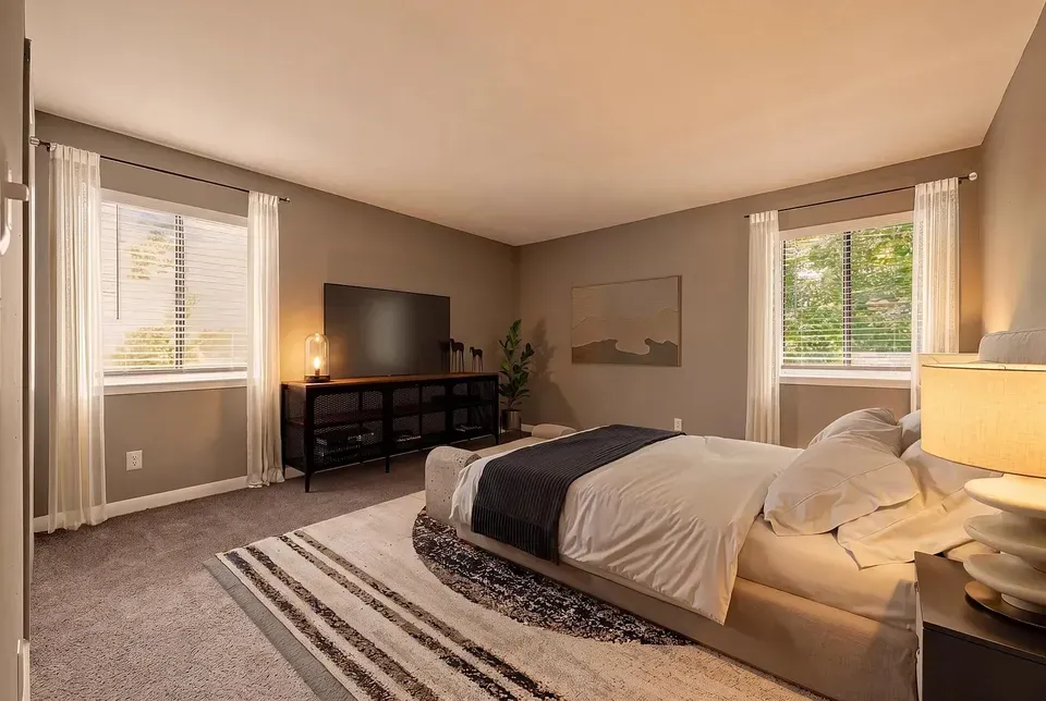 3 Bed 2 Bath Contemporary High-Rise Condo in Birmingham, AL - 5