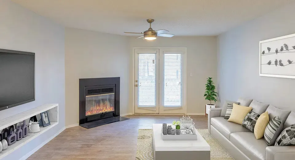 3 Bed 2 Bath Contemporary High-Rise Condo in Birmingham, AL - 5