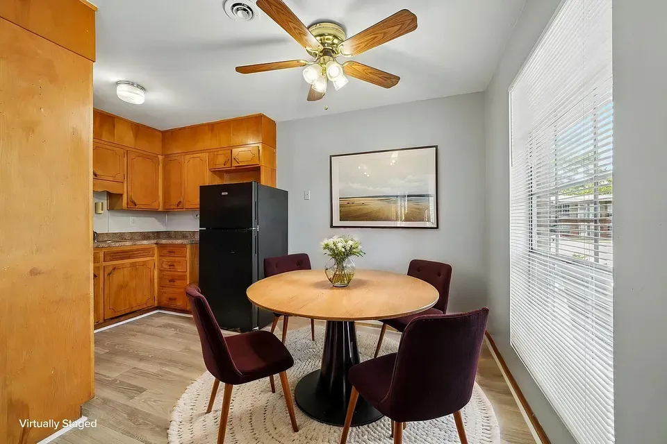 3 Bed 2 Bath Contemporary High-Rise Condo in Birmingham, AL - 4