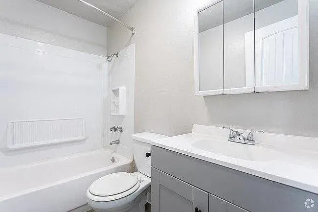 3 Bed 2 Bath Contemporary High-Rise Condo in Boise, ID - 5