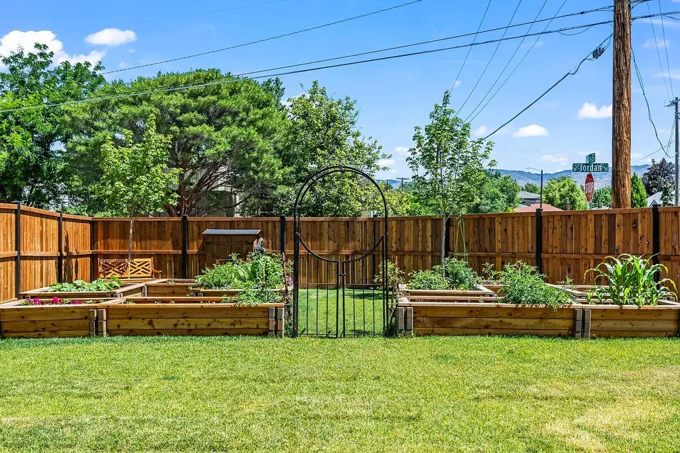 3 Bed 2 Bath Contemporary High-Rise Condo in Boise, ID - 5