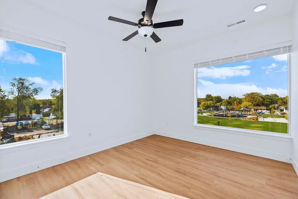 3 Bed 2 Bath Contemporary High-Rise Condo in Boise, ID - 3