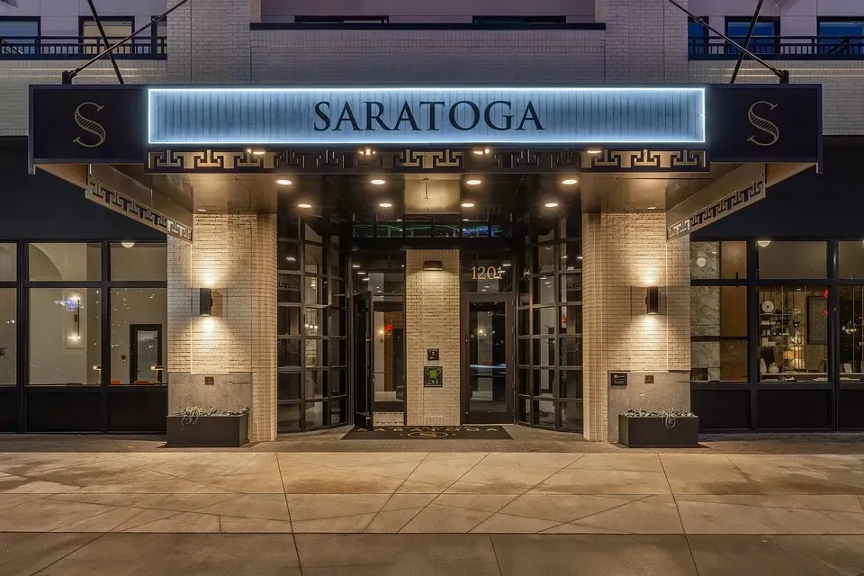 3 Bed 2 Bath Contemporary High-Rise Condo in Boise, ID - 5