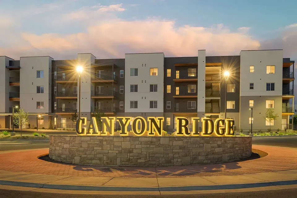 3 Bed 2 Bath Contemporary High-Rise Condo in Boise, ID - 1