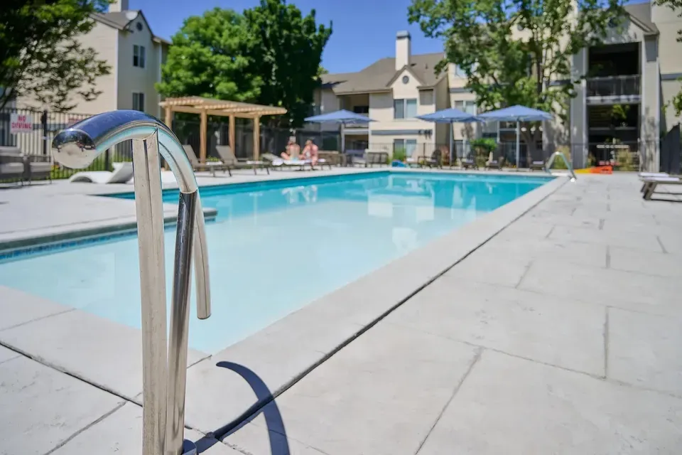 3 Bed 2 Bath Contemporary High-Rise Condo in Boise, ID - 2