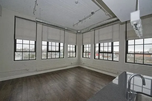 3 Bed 2 Bath Contemporary High-Rise Condo in Buffalo, NY - 5