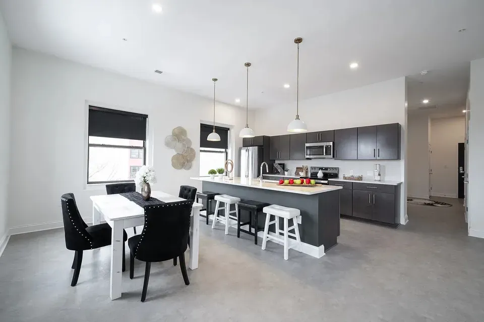 3 Bed 2 Bath Contemporary High-Rise Condo in Buffalo, NY