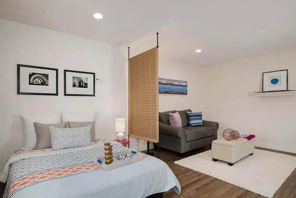 3 Bed 2 Bath Contemporary High-Rise Condo in Buffalo, NY