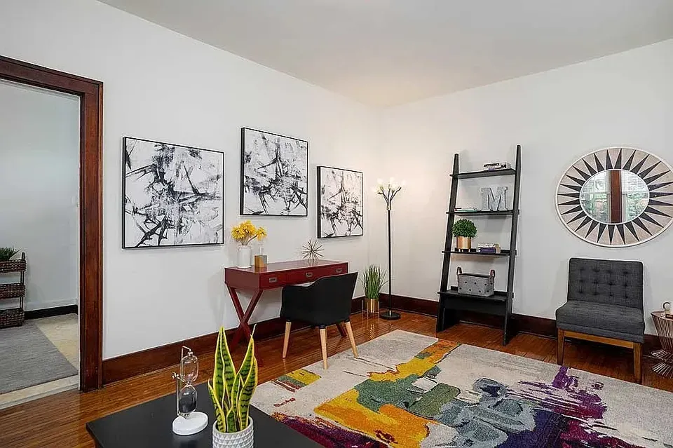 3 Bed 2 Bath Contemporary High-Rise Condo in Buffalo, NY - 2