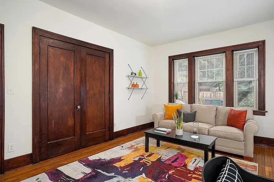 3 Bed 2 Bath Contemporary High-Rise Condo in Buffalo, NY - 4