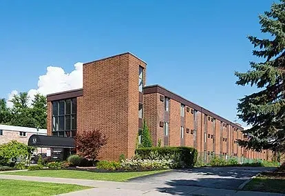 3 Bed 2 Bath Contemporary High-Rise Condo in Buffalo, NY