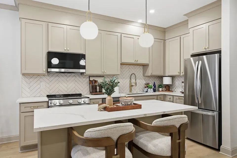 3 Bed 2 Bath Contemporary High-Rise Condo in Buffalo, NY