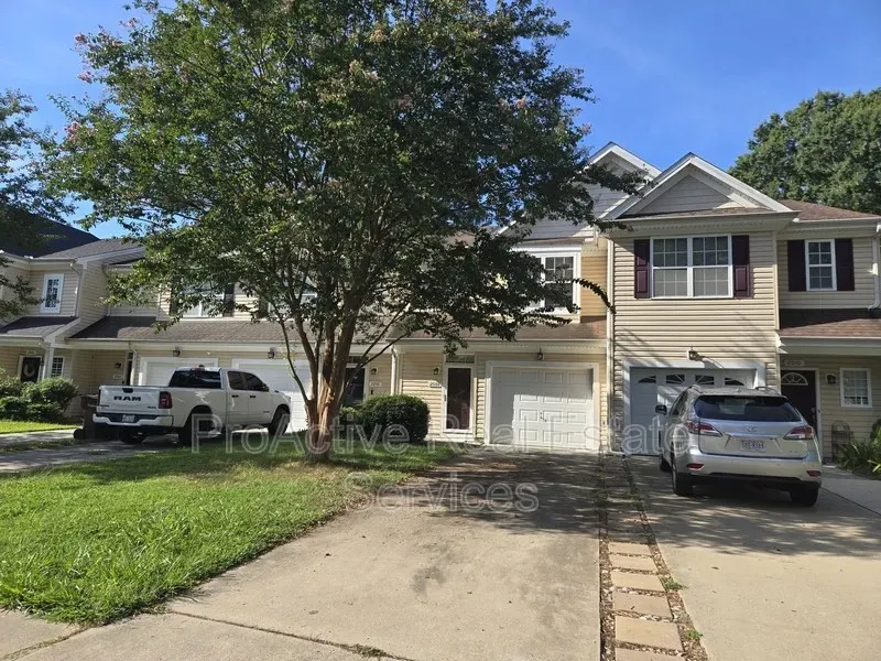 3 Bed 2 Bath Contemporary High-Rise Condo in Chesapeake, VA