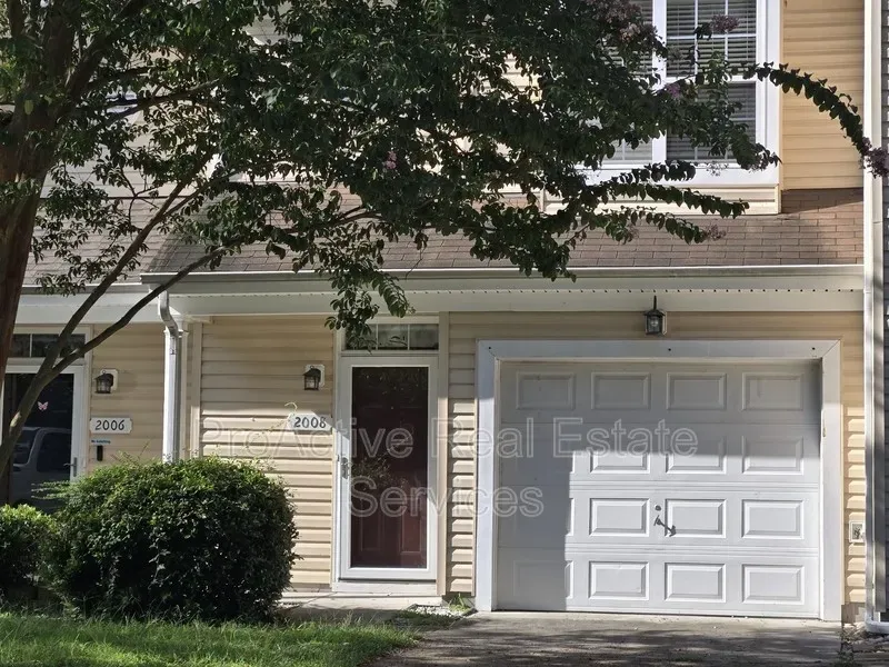 3 Bed 2 Bath Contemporary High-Rise Condo in Chesapeake, VA - 2