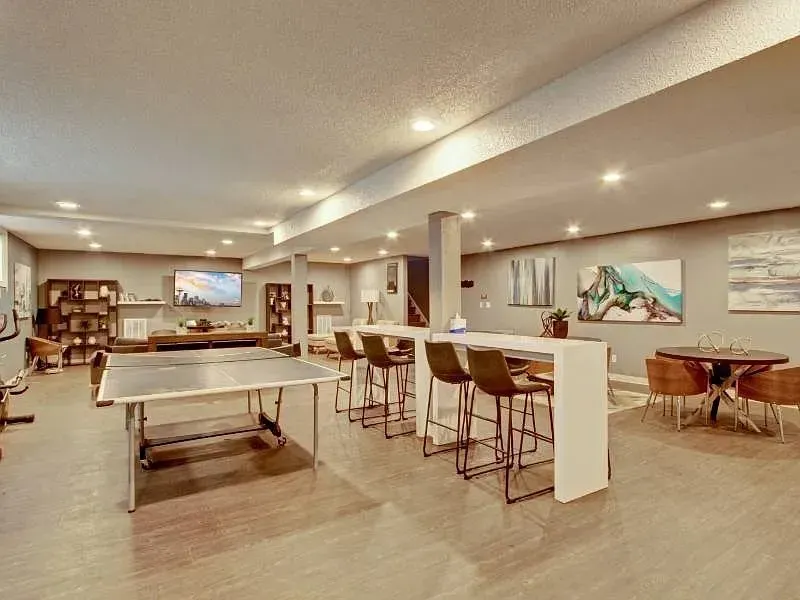 3 Bed 2 Bath Contemporary High-Rise Condo in Coeur d Alene, ID - 5
