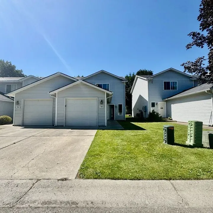 3 Bed 2 Bath Contemporary High-Rise Condo in Coeur d Alene, ID - 1