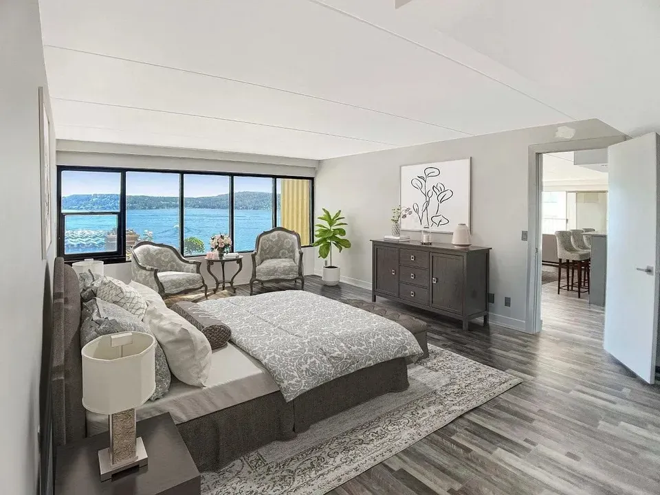 3 Bed 2 Bath Contemporary High-Rise Condo in Coeur d Alene, ID - 5