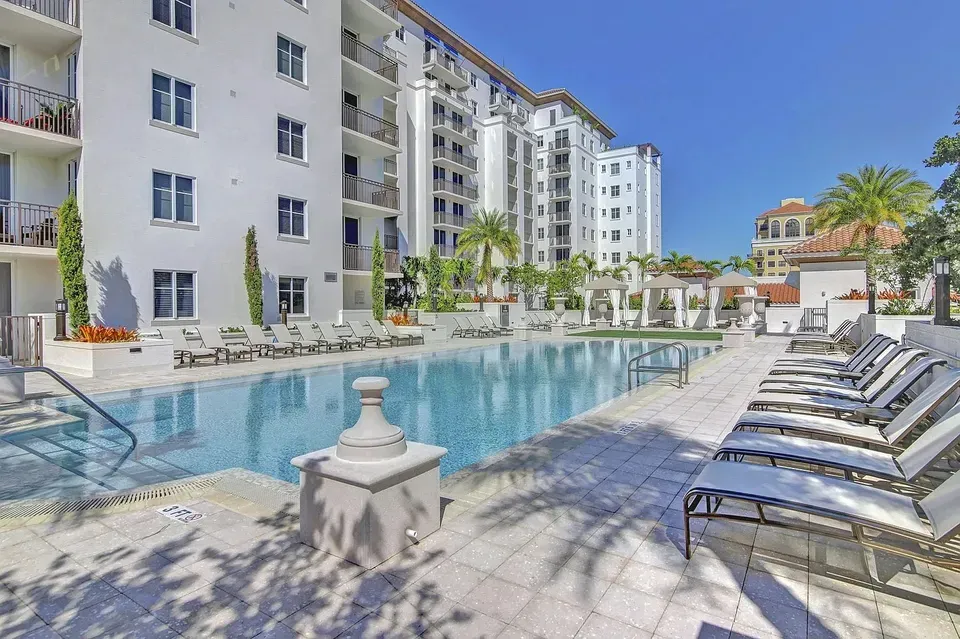 3 Bed 2 Bath Contemporary High-Rise Condo in Coral Gables, FL - 1