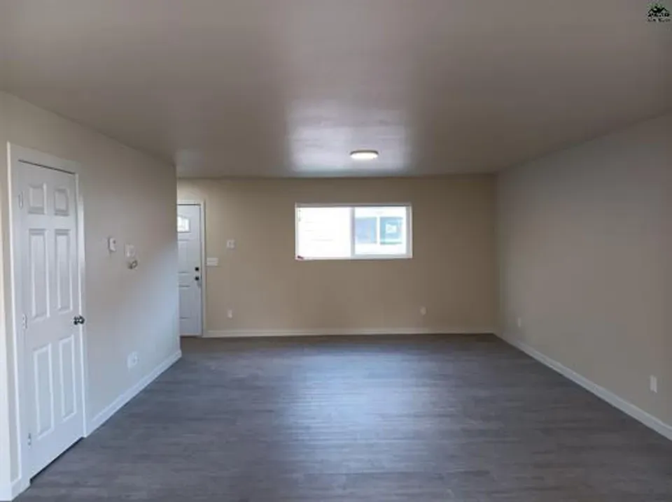 3 Bed 2 Bath Contemporary High-Rise Condo in Fairbanks, AK - 3