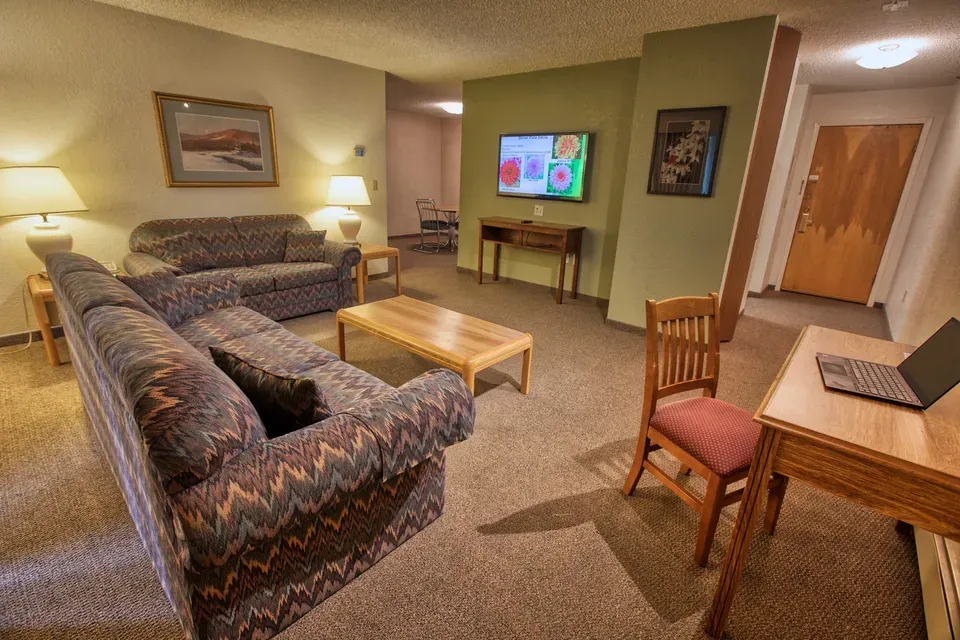 3 Bed 2 Bath Contemporary High-Rise Condo in Fairbanks, AK