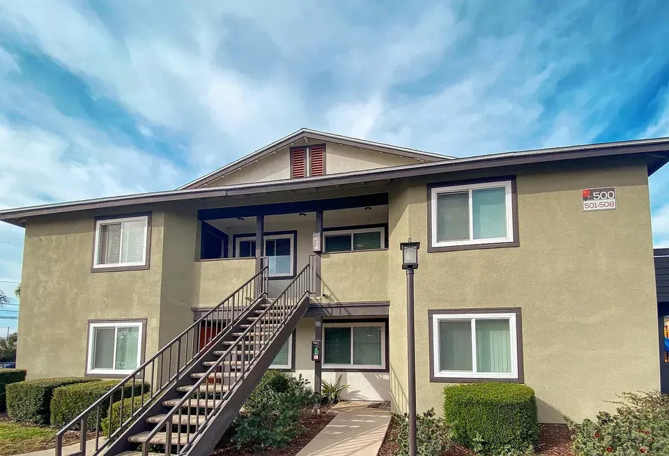 3 Bed 2 Bath Contemporary High-Rise Condo in Fontana, CA - 4
