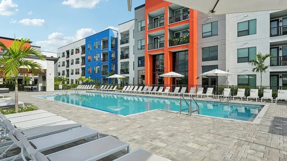 3 Bed 2 Bath Contemporary High-Rise Condo in Fort Myers, FL - 4