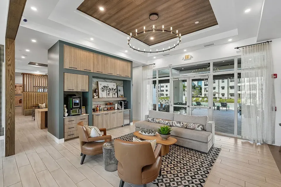3 Bed 2 Bath Contemporary High-Rise Condo in Fort Myers, FL - 3