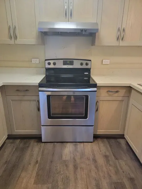 3 Bed 2 Bath Contemporary High-Rise Condo in Hilo, HI