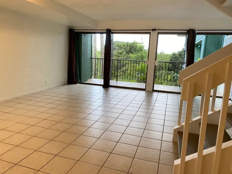 3 Bed 2 Bath Contemporary High-Rise Condo in Hilo, HI - 3
