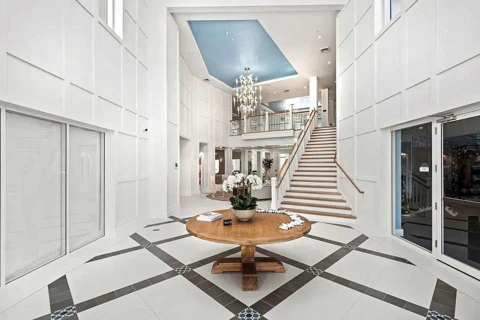 3 Bed 2 Bath Contemporary High-Rise Condo in Hollywood, FL - 4