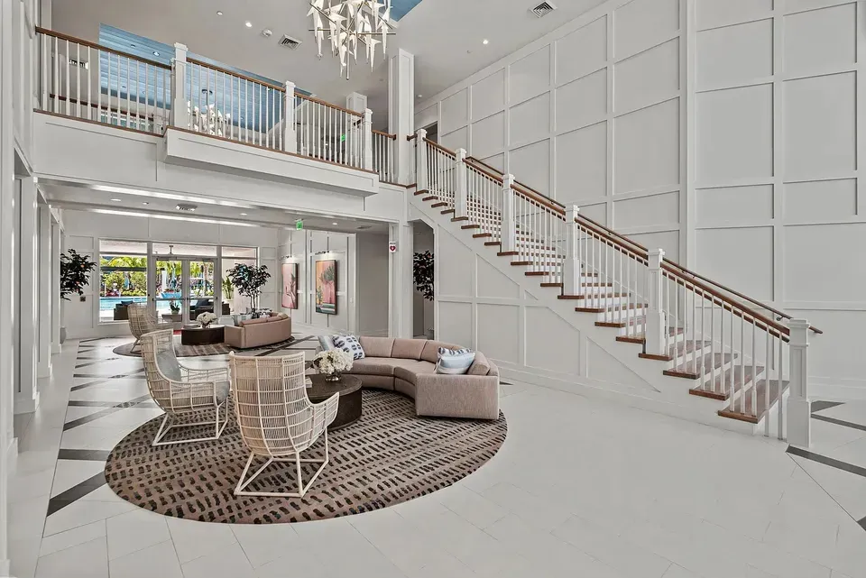 3 Bed 2 Bath Contemporary High-Rise Condo in Hollywood, FL - 5