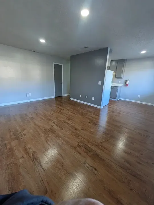 3 Bed 2 Bath Contemporary High-Rise Condo in Huntsville, AL - 5