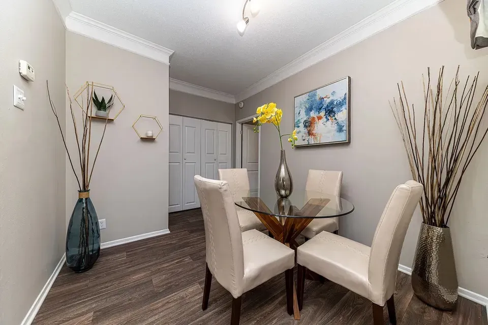 3 Bed 2 Bath Contemporary High-Rise Condo in Huntsville, AL - 3