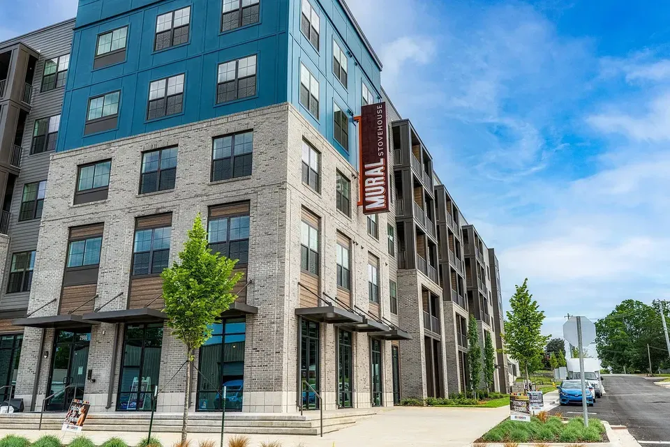 3 Bed 2 Bath Contemporary High-Rise Condo in Huntsville, AL - 2