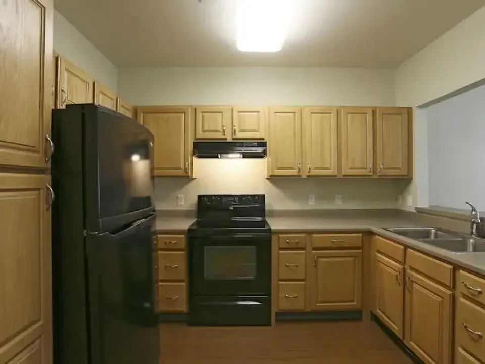 3 Bed 2 Bath Contemporary High-Rise Condo in Huntsville, AL - 1