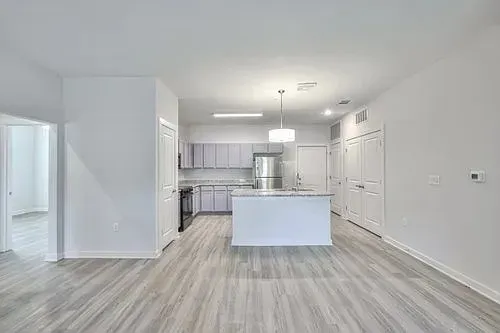 3 Bed 2 Bath Contemporary High-Rise Condo in Huntsville, AL - 3